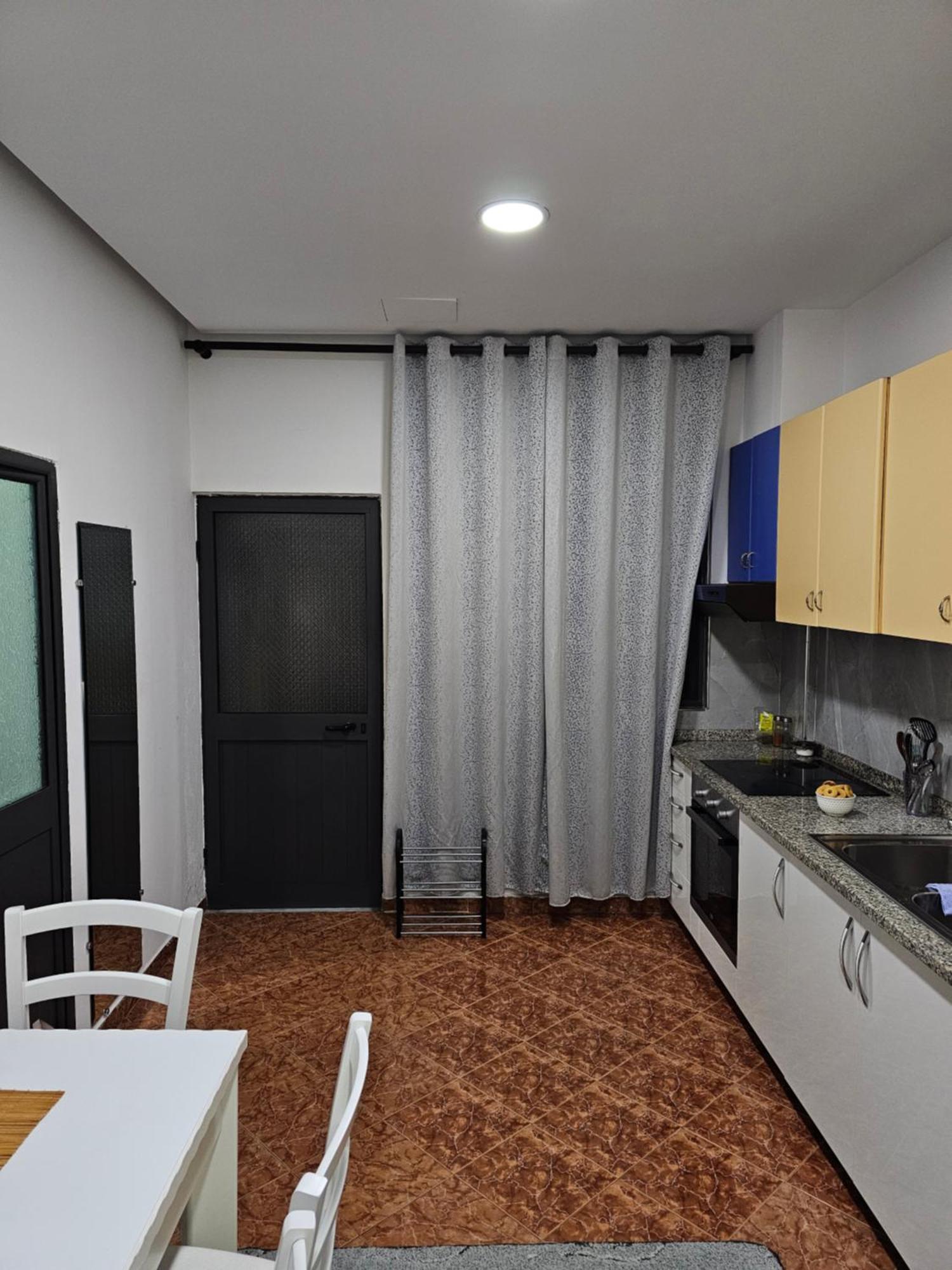 Geljus Apartment ティラナ エクステリア 写真